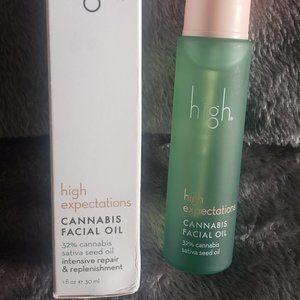 HIGH BEAUTY High Expectations FACIAL OIL $65